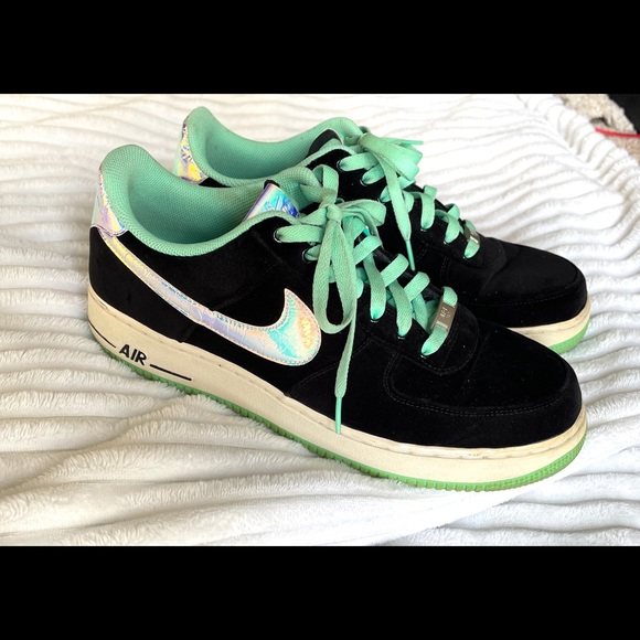 air forces neon green tick